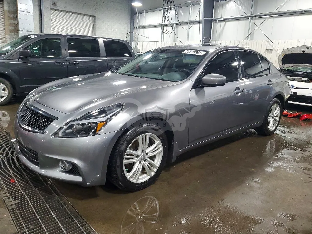 Infiniti G37 2013