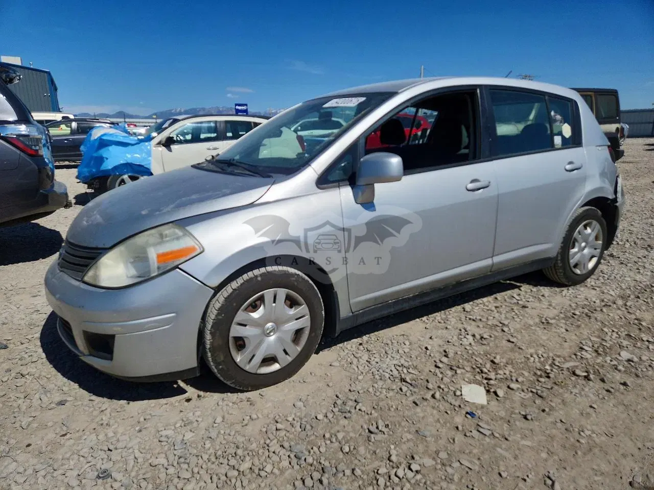 Nissan Versa 1.8L 4 2010