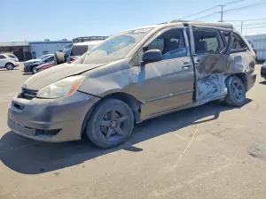 Toyota Sienna 2005
