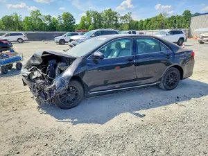 Toyota Camry 2.5L 4 2014