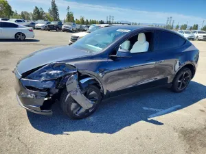 Tesla Model Y 2026