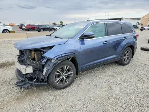 Toyota Highlander 3.5L 6 2016