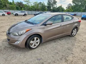 Hyundai Elantra 1.8L 4 2013