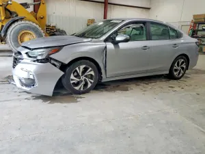 Subaru Legacy 2.5L 4 2025