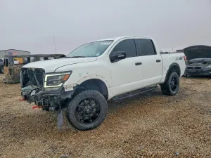 Nissan Titan 5.6L 8 2020