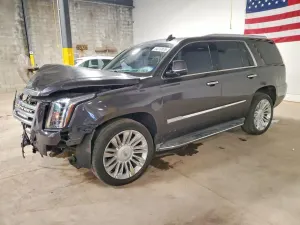 Cadillac Escalade 6.2L 8 2015