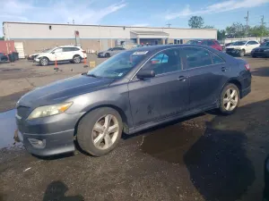 Toyota Camry 2.5L 4 2010