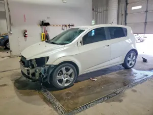 Chevrolet Aveo (Sonic) 1.4L 4 2013