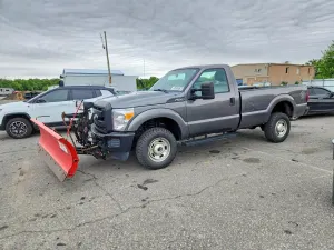 Ford F-350 6.2L 8 2013