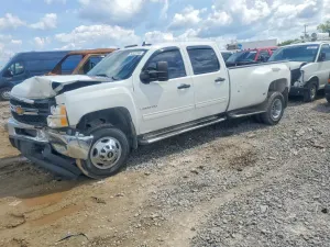 Chevrolet Silverado 1500 6.6L 8 2013