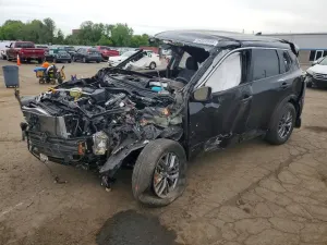 Nissan Rogue 2.5L 4 2021