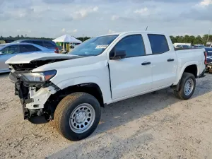 Chevrolet Colorado 2.7L 4 2025