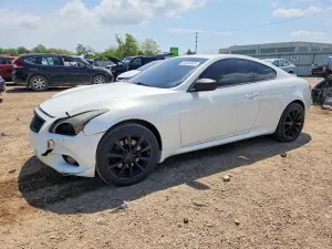 Infiniti G37 3.7L 6 2011