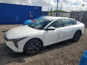 Kia K4 2.0L 4 2025