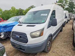 Ford Transit 3.7L 6 2015