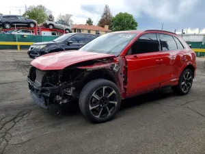 Audi Q3 2.0L 4 2025