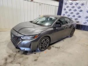 Nissan Sentra 2.0L 4 2025