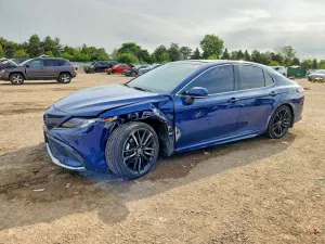 Toyota Camry 2.5L 4 2023
