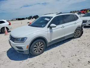 Volkswagen Tiguan 2.0L 4 2018