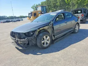Kia Optima 2.4L 4 2015