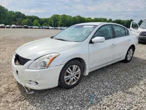 Nissan Altima 2.5L 4 2012