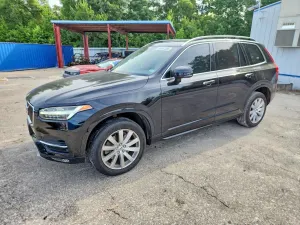 Volvo XC90 2.0L 4 2017