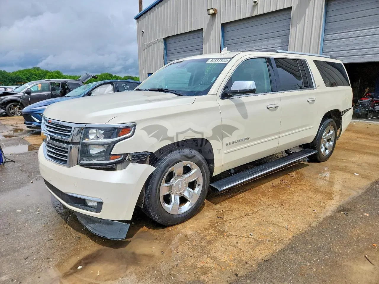 Chevrolet Suburban 5.3L 8 2015