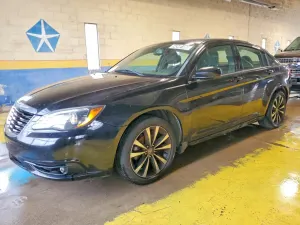 Chrysler 200 2.4L 4 2014