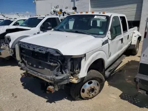 Ford F-350 6.7L 8 2015