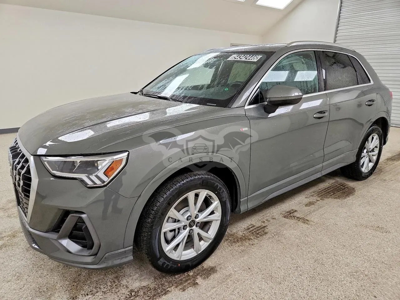 Audi Q3 2.0L 4 2025