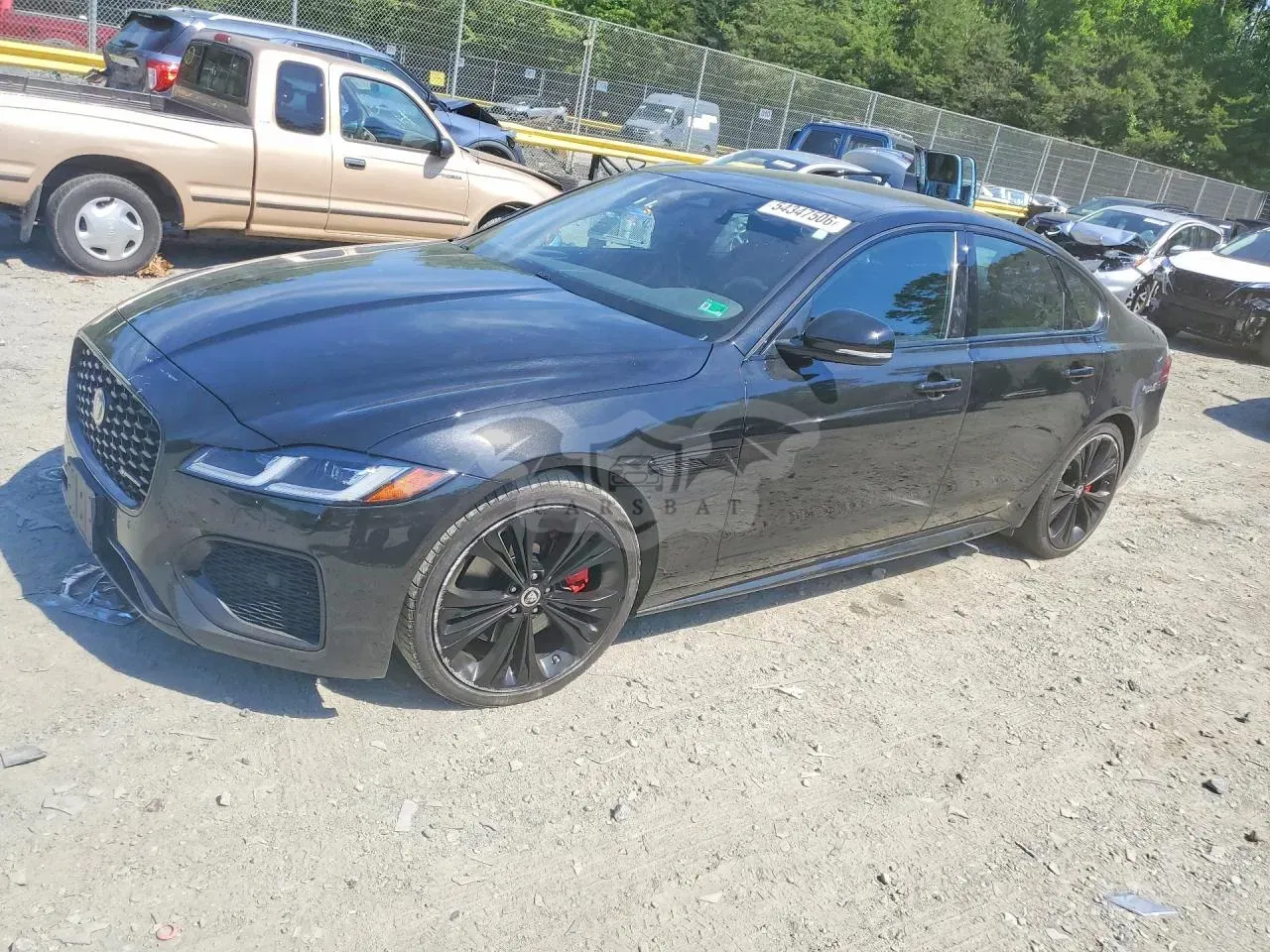 Jaguar XF 2.0L 4 2024