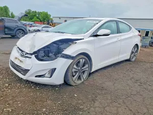 Hyundai Elantra 2.0L 4 2015