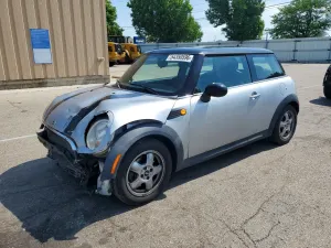 Mini Cooper 1.6L 4 2010