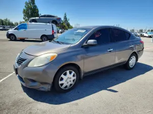 Nissan Versa 1.6L 4 2013