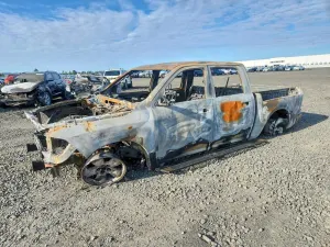 RAM 1500 5.7L 8 2013