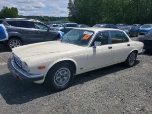 Jaguar XJ 4.2L 6 1987
