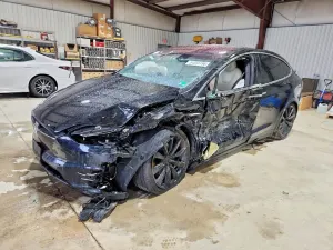 Tesla Model X 2020
