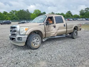 Ford F-350 6.7L 8 2012