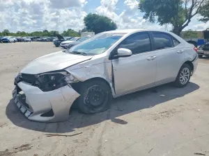 Toyota Corolla 1.8L 4 2018