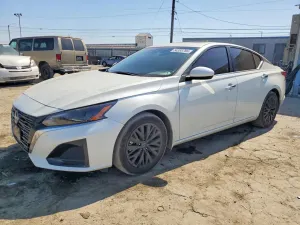 Nissan Altima 2.5L 4 2025