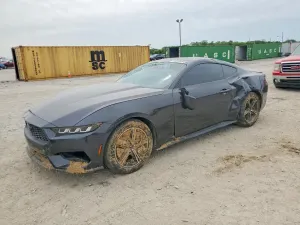 Ford Mustang 2.3L 4 2024