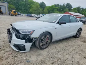 Audi A4 2.0L 4 2024