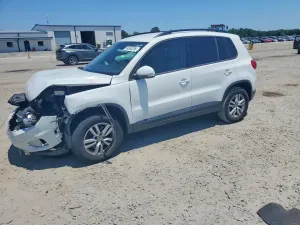 Volkswagen Tiguan 2.0L 4 2017