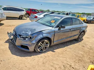 Audi A3 2.0L 4 2018