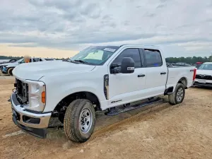 Ford F-250 6.7L 8 2024