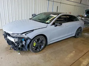 Kia K5 1.6L 4 2023