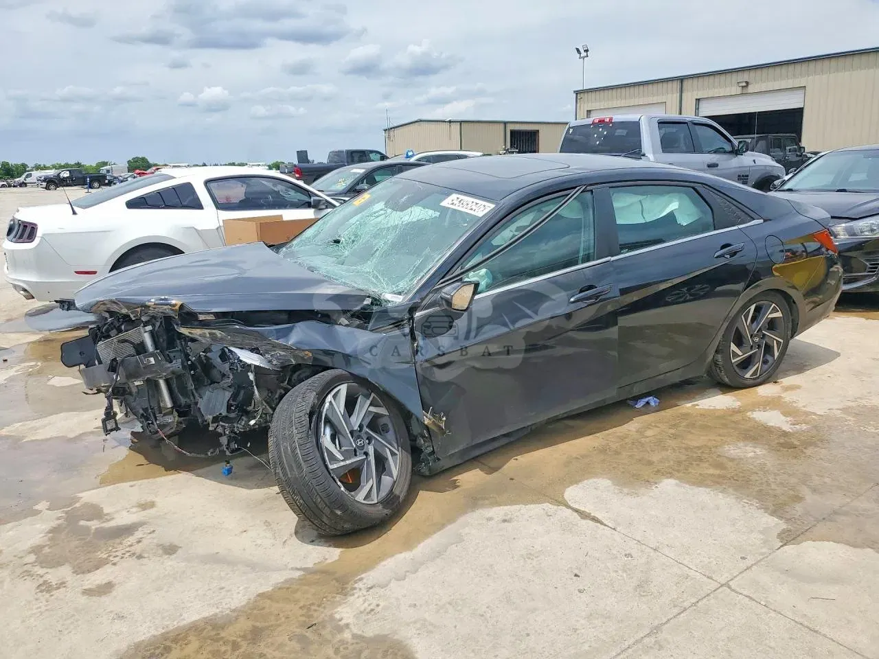 Hyundai Elantra 2.0L 4 2026