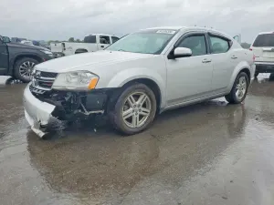 Dodge Avenger 2.4L 4 2012