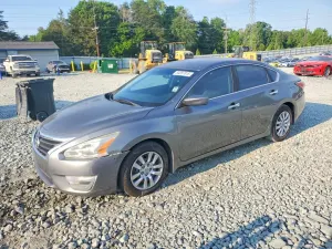 Nissan Altima 2.5L 4 2015