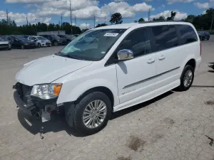 Chrysler Town & Country TOURING L 3.6L 6 2015